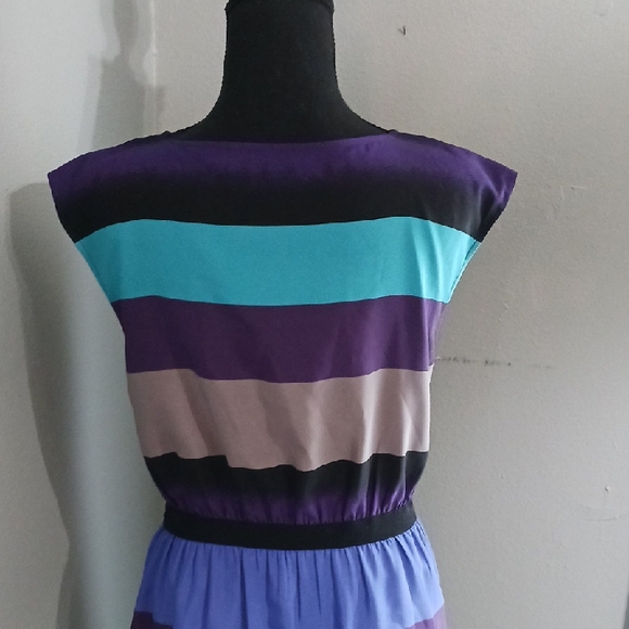 SPECIAL 2/$25 Loft Casual Blue and Purple  Mini Dress MENTION DISCOUNT IN BUNDLE - Picture 5 of 6